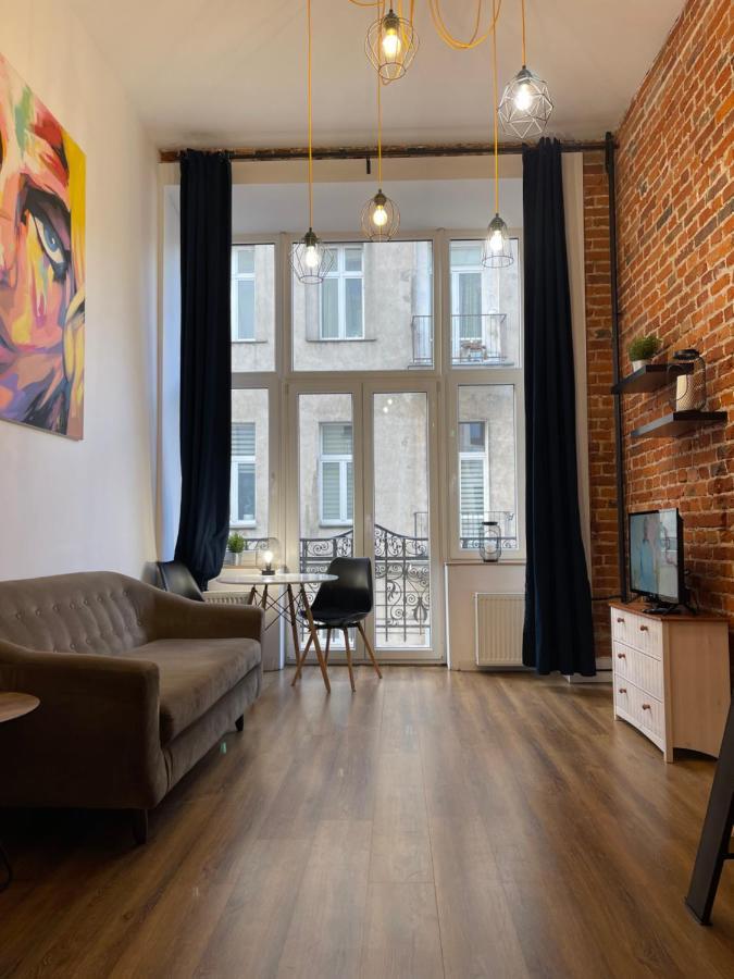 Urokliwy Loft W Ncl Kamienica Vabank Nr 18 Apartment วูดช์ ภายนอก รูปภาพ