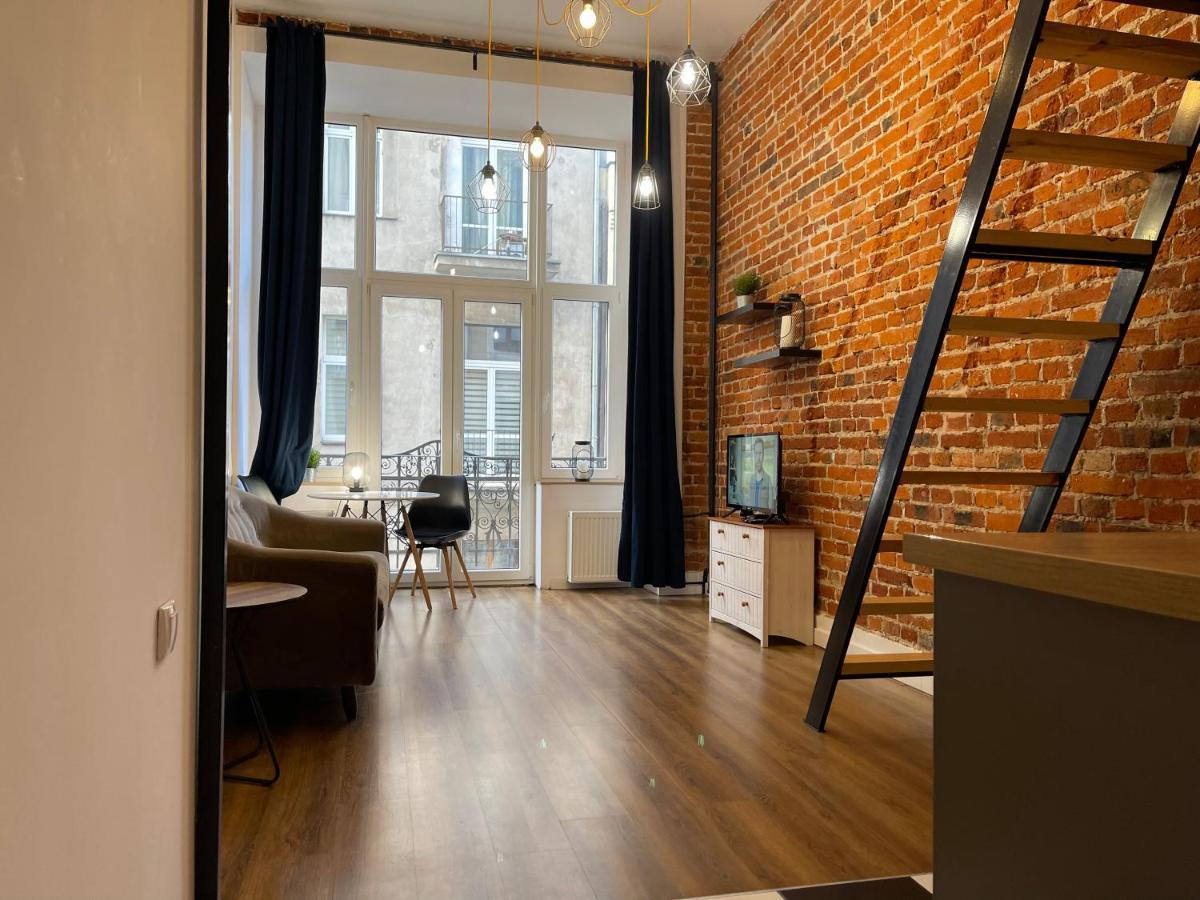 Urokliwy Loft W Ncl Kamienica Vabank Nr 18 Apartment วูดช์ ภายนอก รูปภาพ